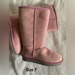 Ugg pink boots, size 7 new deluxe classic tall
